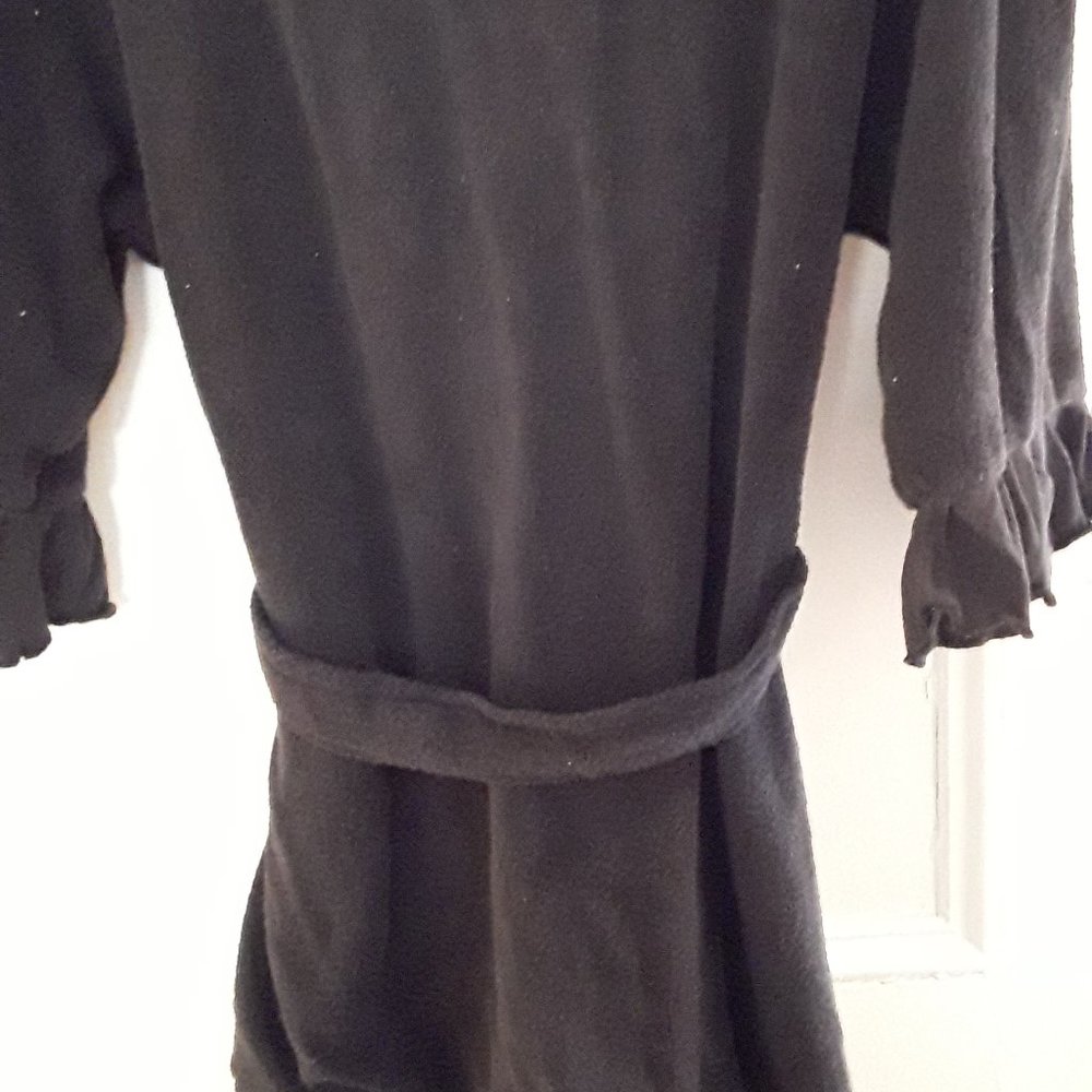 Housecoat - Picture 2 of 3